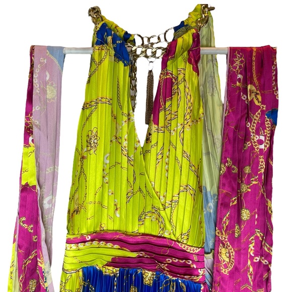 L’Atiste Gold Chain Colorful Pleated Maxi Dress - Picture 2 of 11
